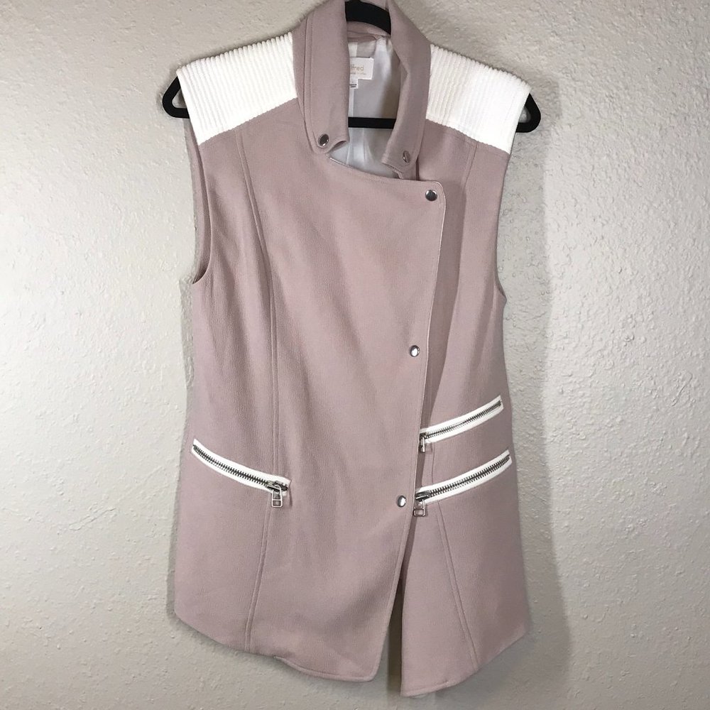 Aritzia Wilfred White and Pink Timber Moto Vest with waterfall neckline - Picture 2 of 9